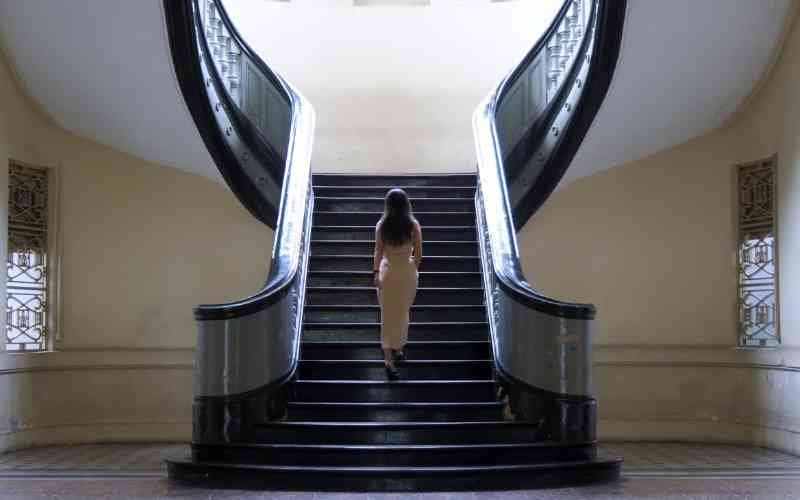 old model balustrading